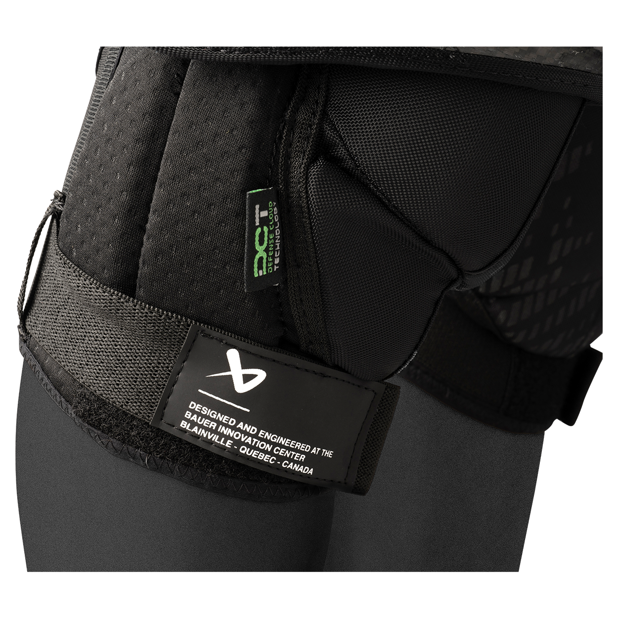 S25 BAUER PRO KNEE GUARD INTERMEDIATE